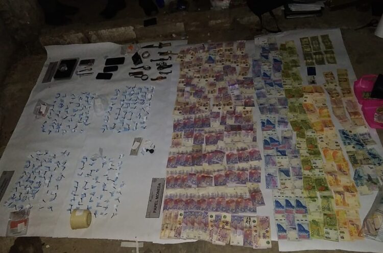 Gendarmes incautan 241 envoltorios de estupefacientes en Rosario