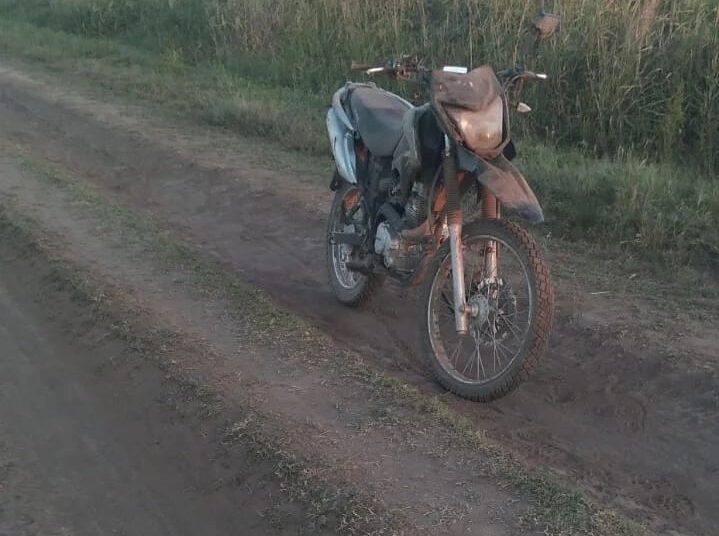 Montes de Oca: Caída en solitario de motociclistas en la zona rural