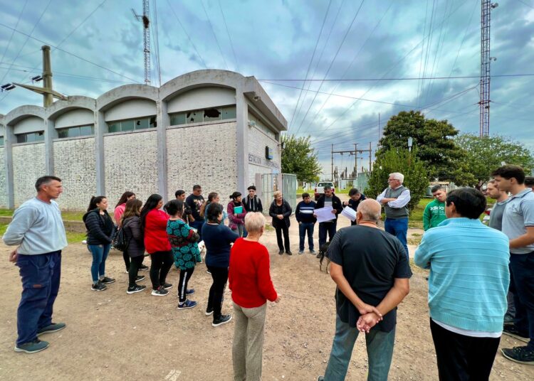 Municipio, Bomberos y Protección Civil presentaron sistema de evacuación en Vecinal Usina