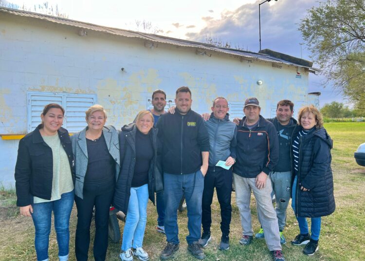 El Municipio entregó aportes a Auto Club Cañadense y Club Talleres