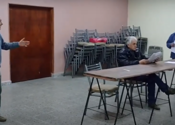 Llegó el tiempo de los reproches – Por Roberto Chirino