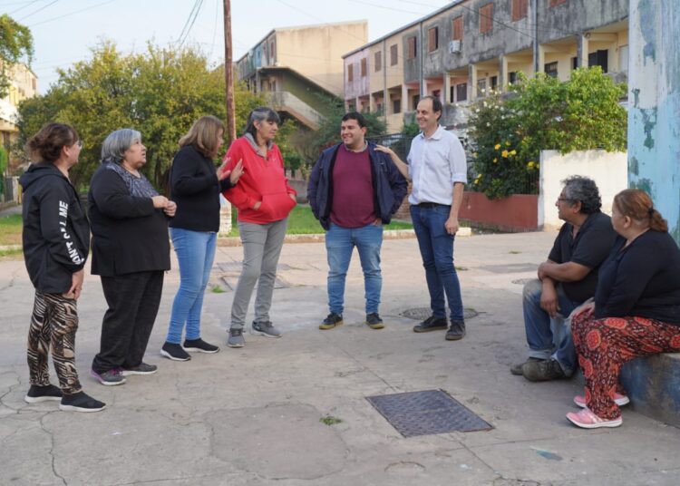 Rasetto y Scarola reemplazaron de la bomba de presión de agua del barrio Fonavi