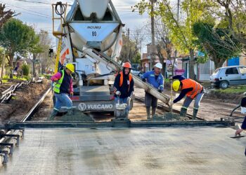 Municipio de Cañada de Gómez avanza con frente de pavimento en la zona norte