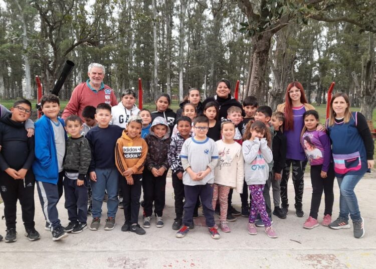 Iriondo se lanza a la aventura espacial con un ciclo de astronomía y ciencia para los más chicos