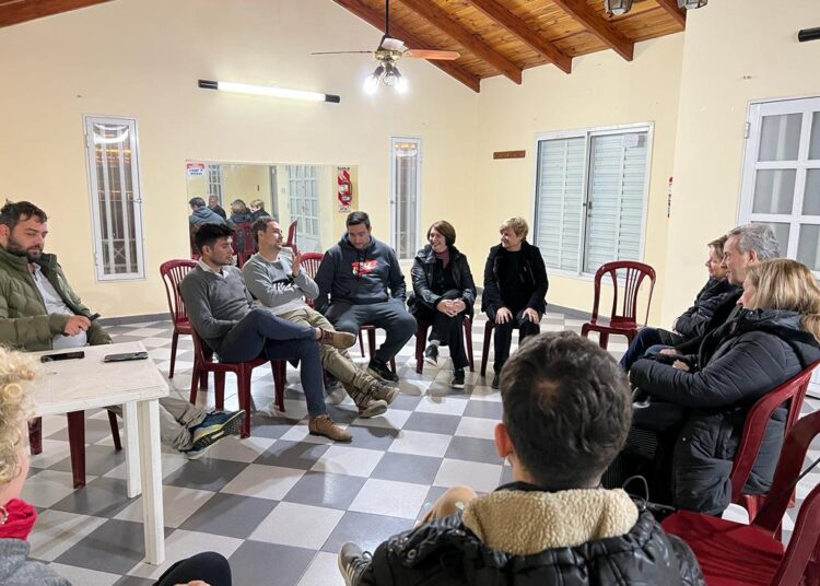 La Municipalidad de Cañada de Gómez entregó aportes a la Vecinal Barrio Jardín