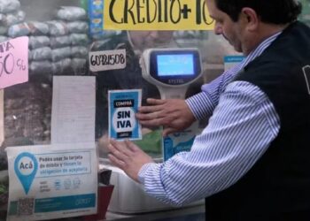 La AFIP pone en marcha el programa «compre sin IVA» para la devolución del 21% de las compras con débito