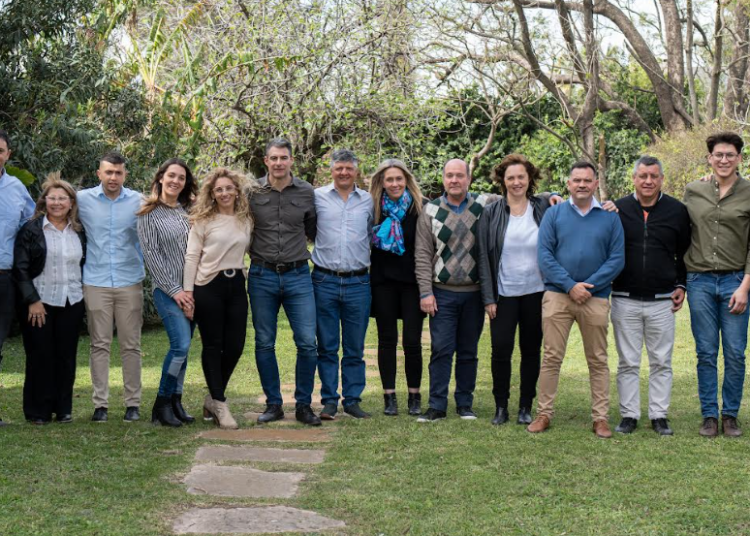 Encuentro de autoridades electas en Iriondo