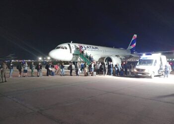 Ante amenazas de bombas: Fuerte despliegue preventivo en los aeropuertos de Ezeiza y CABA