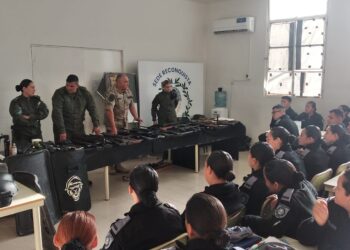 Así fue la jornada de exhibición de armas de fuego, cartuchería anti tumulto, y equipos tácticos empleados por la Policía de la Provincia de Santa Fe
