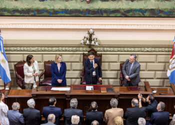 Así fue la asunción de Maximiliano Pullaro como gobernador de la provincia de Santa Fe