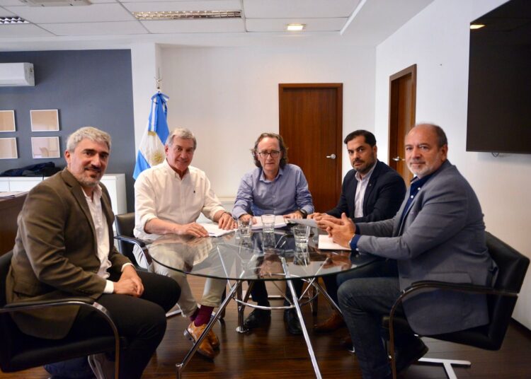 Gestiones del gobierno santafesino por la deuda de Anses con la caja de Jubilaciones