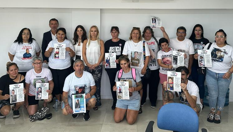 Rosario: La Fiscal General recibió a integrantes de la asociación civil de Familiares y Víctimas de la Inseguridad