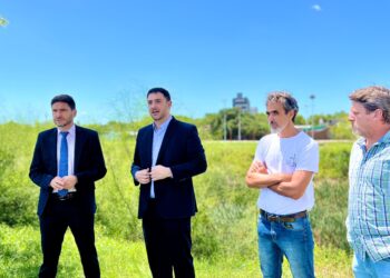 Chale presentó a Pullaro un proyecto de puesta en valor del arroyo Cañada de Gómez
