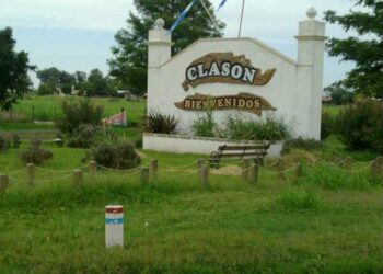 Clason: accidente vial entre un automóvil y un camión resultó con una persona fallecida y otra herida