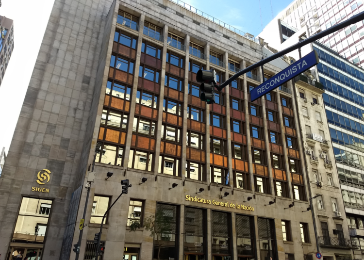 Javier Milei instruyó a la SIGEN para auditar a la administración pública