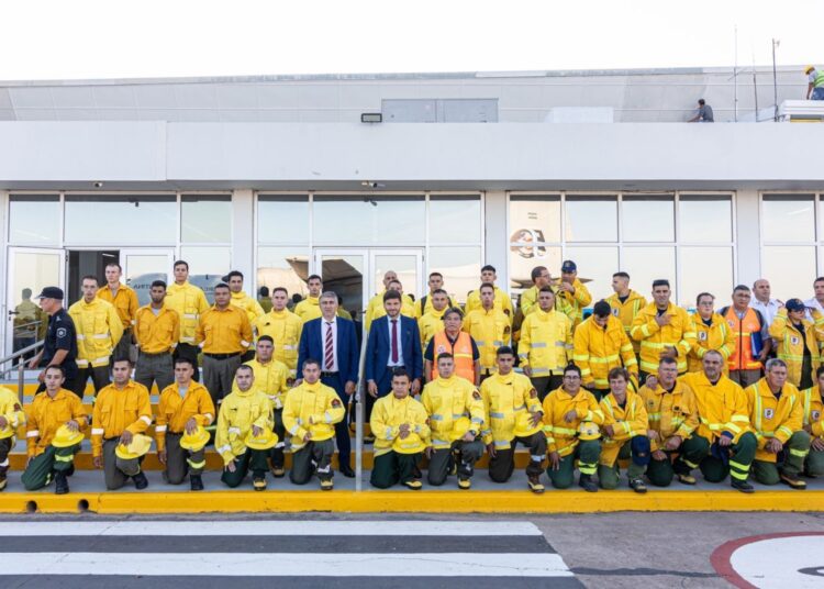 Provincia envió 45 brigadistas para combatir los incendios forestales en Esquel
