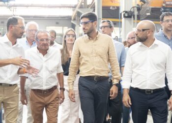 Armstrong: Chale acompañó a Pullaro en la presentación de “Empresas Tractoras”