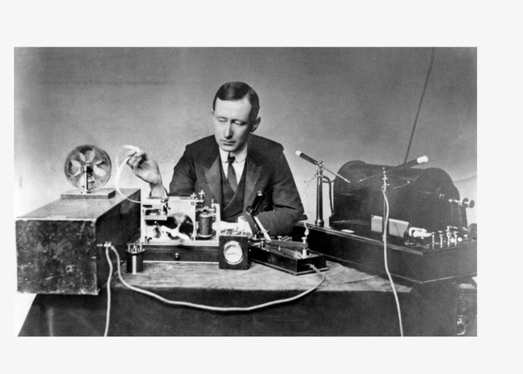 Día Mundial de la Radio: un siglo informando, entreteniendo y educando