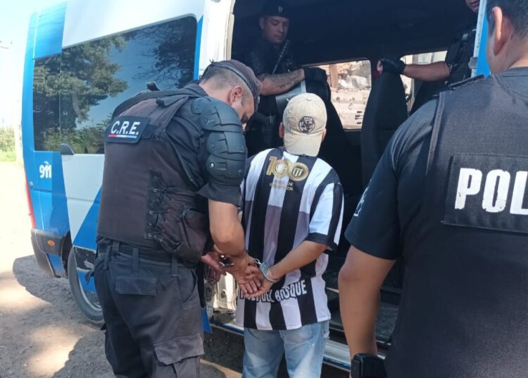 Venado Tuerto: demoran a dos personas e incautan más de 700 kilos de cobre y $ 4 millones en una chatarrería