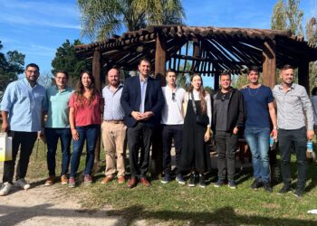 El intendente acompañó a industriales cañadenses en junta federal UIA joven