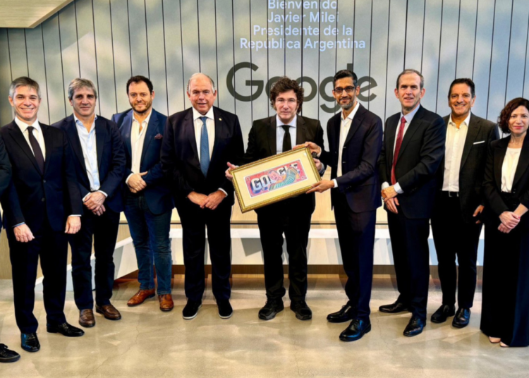 El Presidente Milei y su comitiva mantuvieron una reunión con el CEO de Google