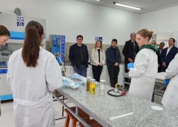 Venado Tuerto: Provincia invertirá $ 640 millones en la construcción de 16 aulas