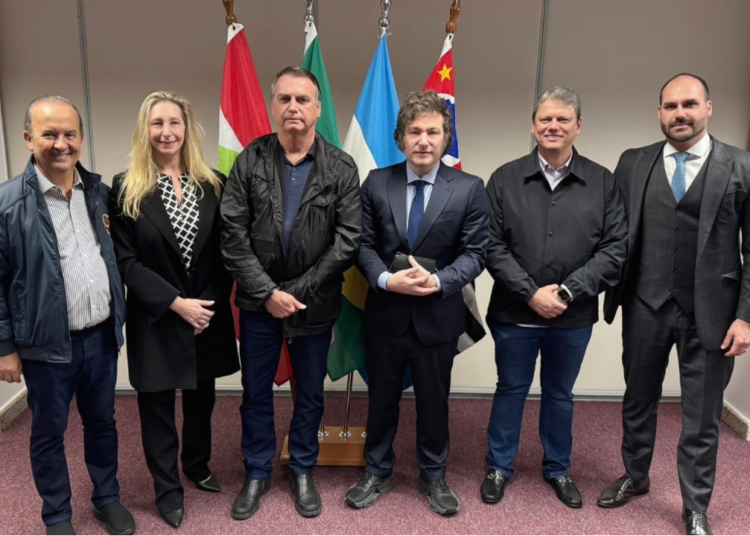 El Presidente Milei mantuvo reuniones con gobernadores y empresarios en Brasil
