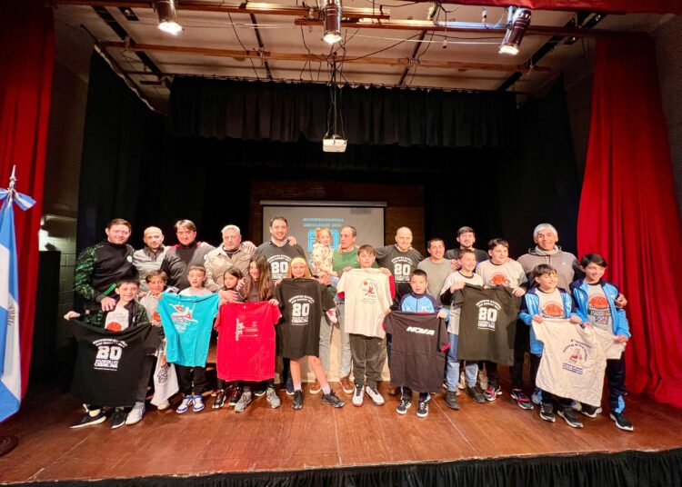 El intendente de Cañada Gómez participó de la presentación de la 20° edición del Encuentro nacional de Mini Básquet “Hugo Cremona”