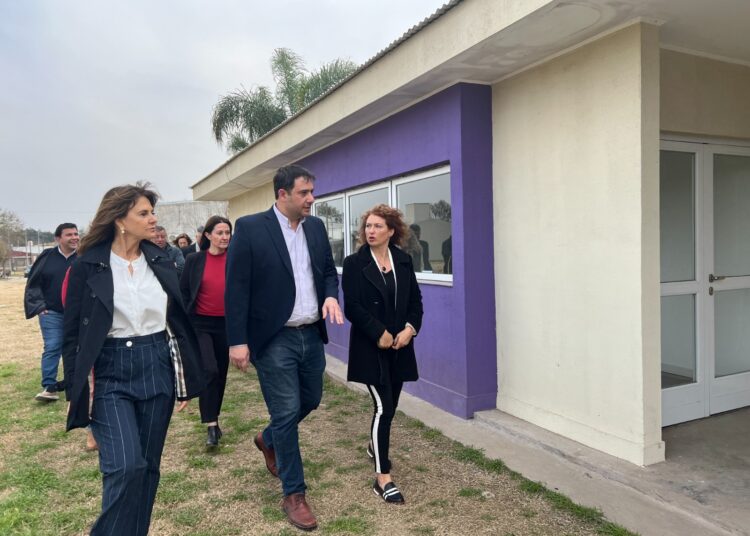 Municipio y provincia realizaron conversatorio relacionado a políticas públicas sobre niñez