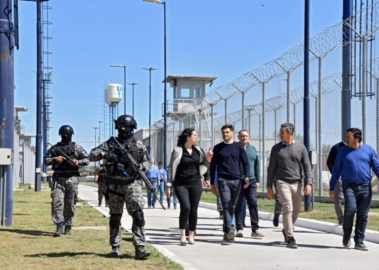 Avanza a buen ritmo la construcción de 4 nuevos pabellones en el Complejo Penitenciario Rosario