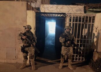 Intimidaciones públicas: allanamientos y tres detenidos del Clan Funes