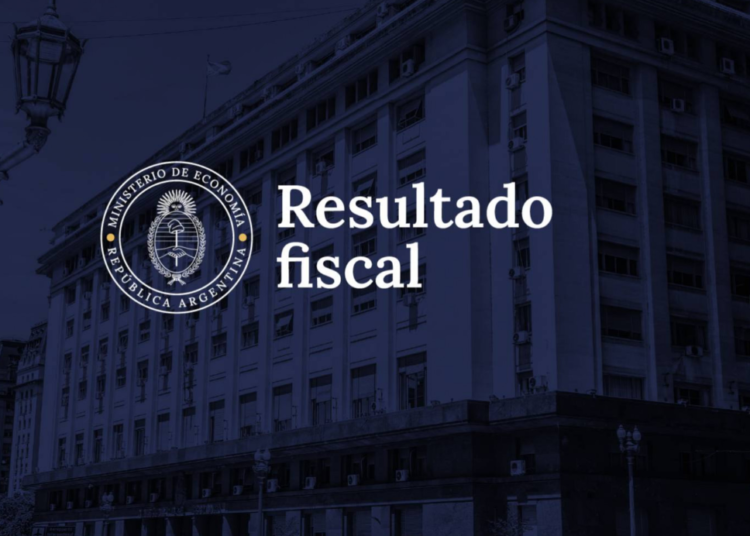 En agosto el Sector Público Nacional volvió a registrar superávit financiero, por $ 3.531 millones, luego del pago de intereses por $ 896.130 millones