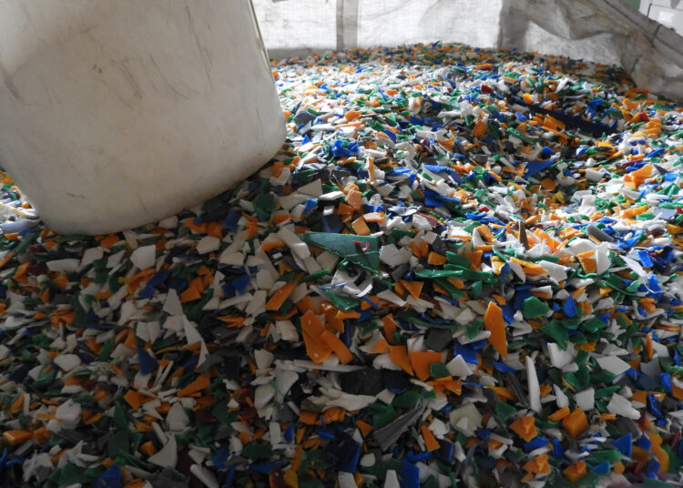 Esperanza: suspenden parcialmente empresa por gestión indebida de envases de fitosanitario