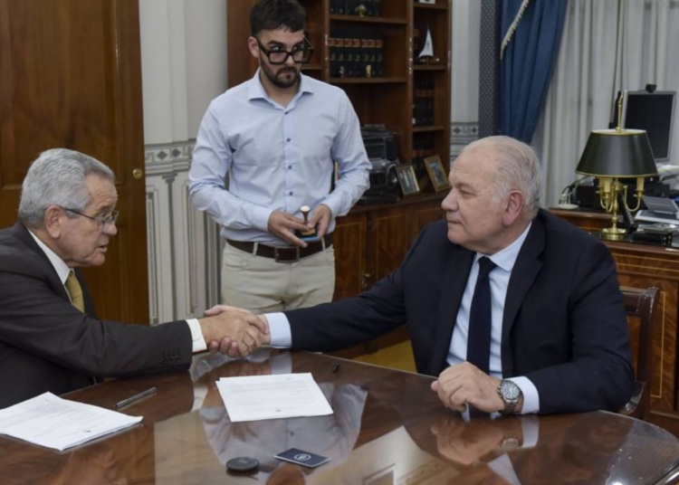 El rector Daniel Martínez recibió a las autoridades de SIGEN para el inicio de las auditorías en la Universidad de La Matanza