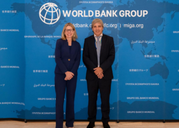 Luis Caputo comenzó su agenda de actividades en Washington