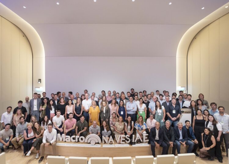 Naves Argentina 2024: Banco Macro y emprende IAE premiaron a los proyectos ganadores
