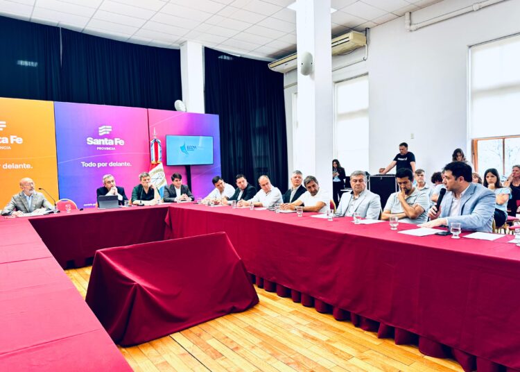 Chale participó en la reunión del Ente de Coordinación Metropolitana