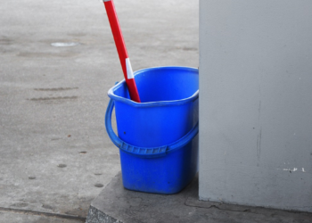 «Trapitos»: Fuertes controles policiales para desbaratar accionar de cuidacoches en la costanera de Rosario