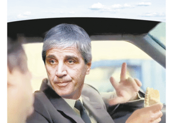 «Tres empanadas» – Por José Mayero