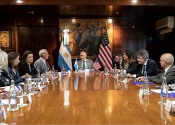 Argentina reafirma su decisión de retirarse de la Organización Mundial de la Salud