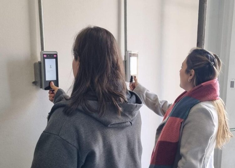 Controles en la EPE: desde el 2 de junio, el ingreso será sólo con huella digital