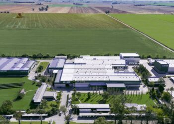 NOVA invierte USD 2 millones: amplía la capacidad productiva en Biofertilizantes y suma una nueva nave de almacenamiento