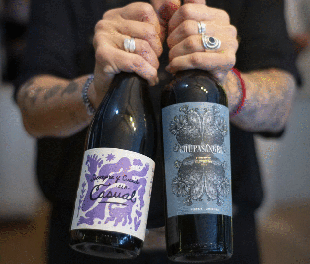Di Vinée corta el año brindando con dos detacados y deliciosos vinos de su club