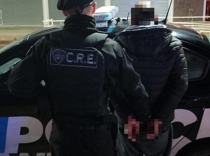 Amenaza de bomba en un Centro Comunitario rosarino: Agentes de la CAE 911 lograron ubicar rápidamente el dispositivo y el sujeto fue interceptado y aprehendido