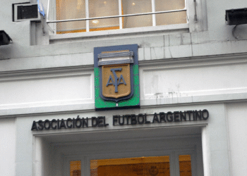 El Gobierno ajusta la alícuota del régimen previsional del fútbol para asegurar el financiamiento del sistema
