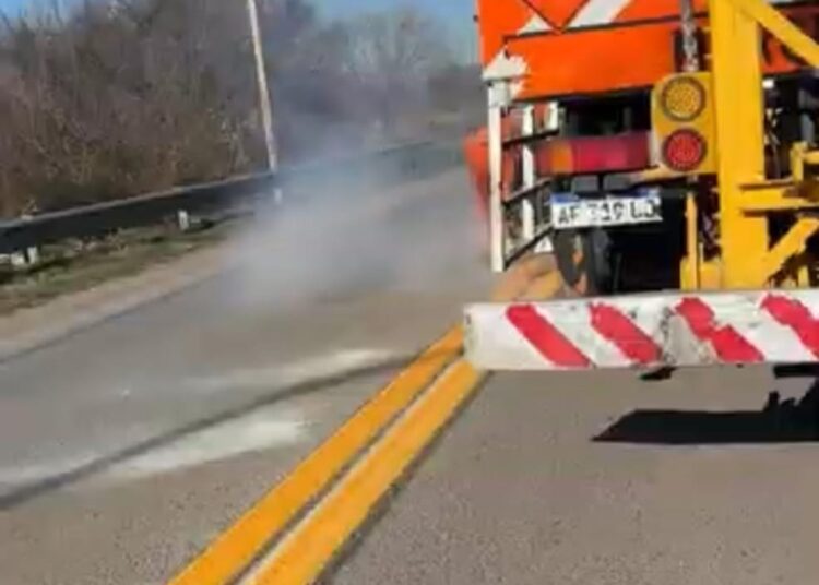 La Municipalidad de Cañada de Gómez y  Vialidad Nacional realizaron tareas de demarcación en el acceso a la autopista
