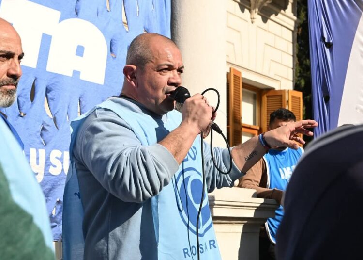 Lucero: “Para el gobierno de Santa Fe parece que vivimos en Disneylandia”