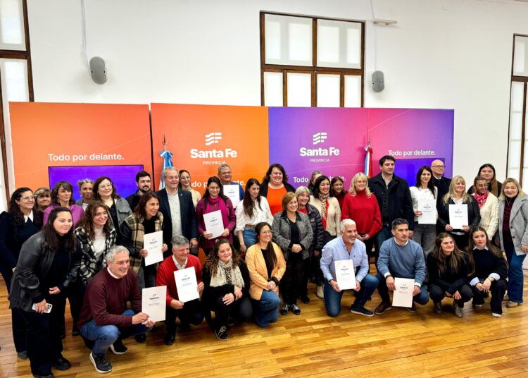 La municipalidad de Cañada de Gómez firmó un convenio para fortalecer el Punto Violeta con un aporte provincial de $10 millones