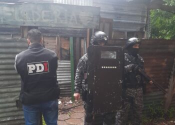 IMPACTANTE VIDEO: Nuevos allanamientos con secuestro de material clave para la investigación por el ataque al HECA