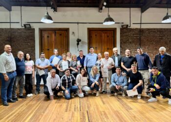 Chale firmó nuevos convenios con la provincia: más obras y acompañamiento para la ciudad